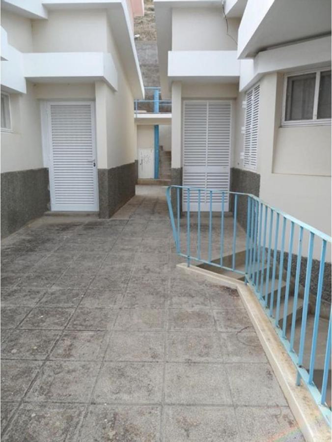 Ana'S Beach House - Порту-Санту Экстерьер фото